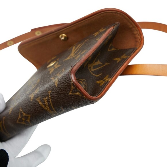 LOUIS VUITTON Brown Monogram Leather Pochette Hobo Bag - Picture 4 of 9